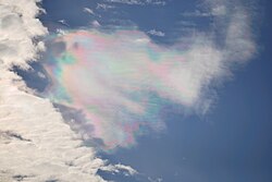 巻積雲の彩雲
