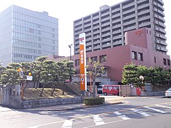 吾妻一丁目住宅側から見た郵便局