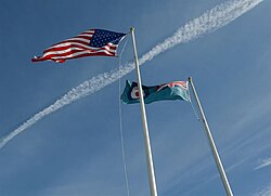 アメリカ合衆国国旗 と イギリス空軍 旗