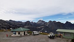 プンチャック・ジャヤとグラスベルグ鉱山