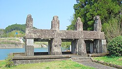 百太郎堰旧樋門の石造建築