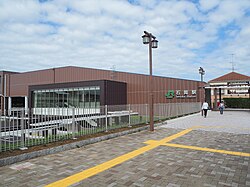 東口(2016年9月)
