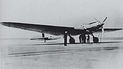 航研機