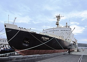 砕氷船:構造と機能の解説