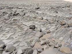 風化作用:岩石の変質と分解のメカニズム