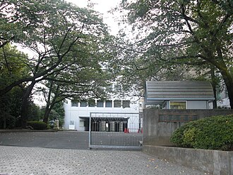 学校法人跡見学園