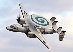 E-2 ホークアイ の4枚垂直尾翼