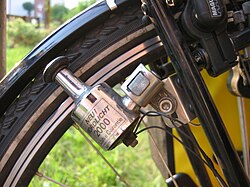 自転車用ダイナモ