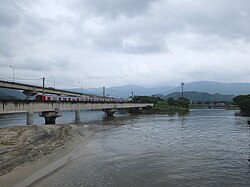 河口付近、横田川との合流地点
