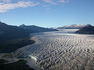 氷原(アイスフィールド)の定義と地理的特徴