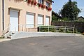 車椅子用スロープ(ランプ)(備え付け型)