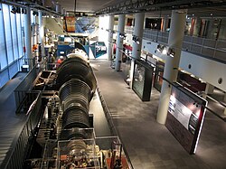 電気の史料館に展示保存されている東京電力千葉火力発電所旧1号タービン発電機