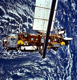 上層大気調査衛星UARSの概要と大気圏再突入