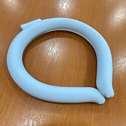 PCM素材のネッククーラー