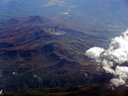 北方上空より望む安達太良山系