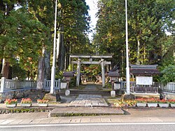 芦峅雄山神社境内杉林(富山県中新川郡立山町)